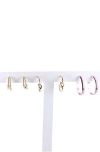 Set 3 pares arracadas nudo sold by Shasa
