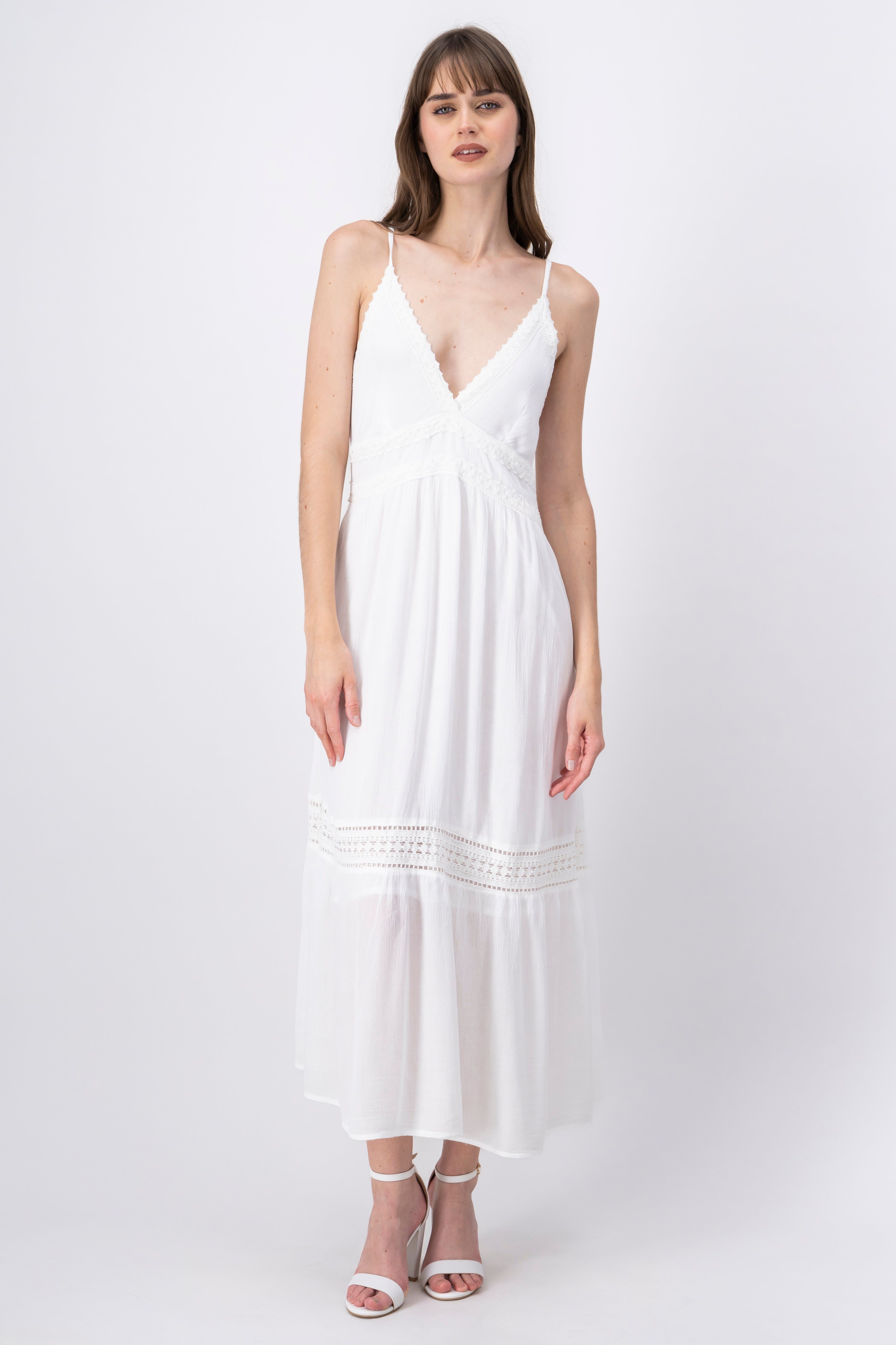 Vestido maxi detalles crochet sold by Shasa