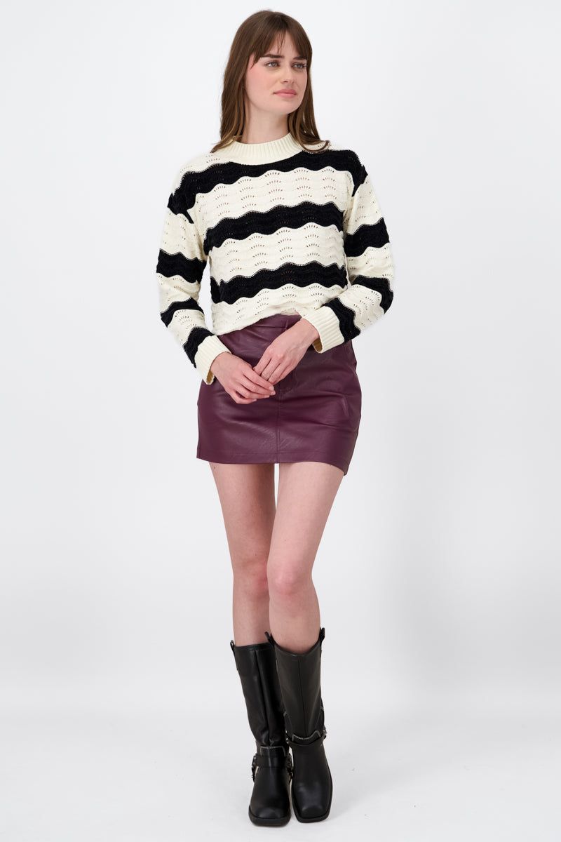 Falda Mini Efecto Piel Hypsters sold by Shasa