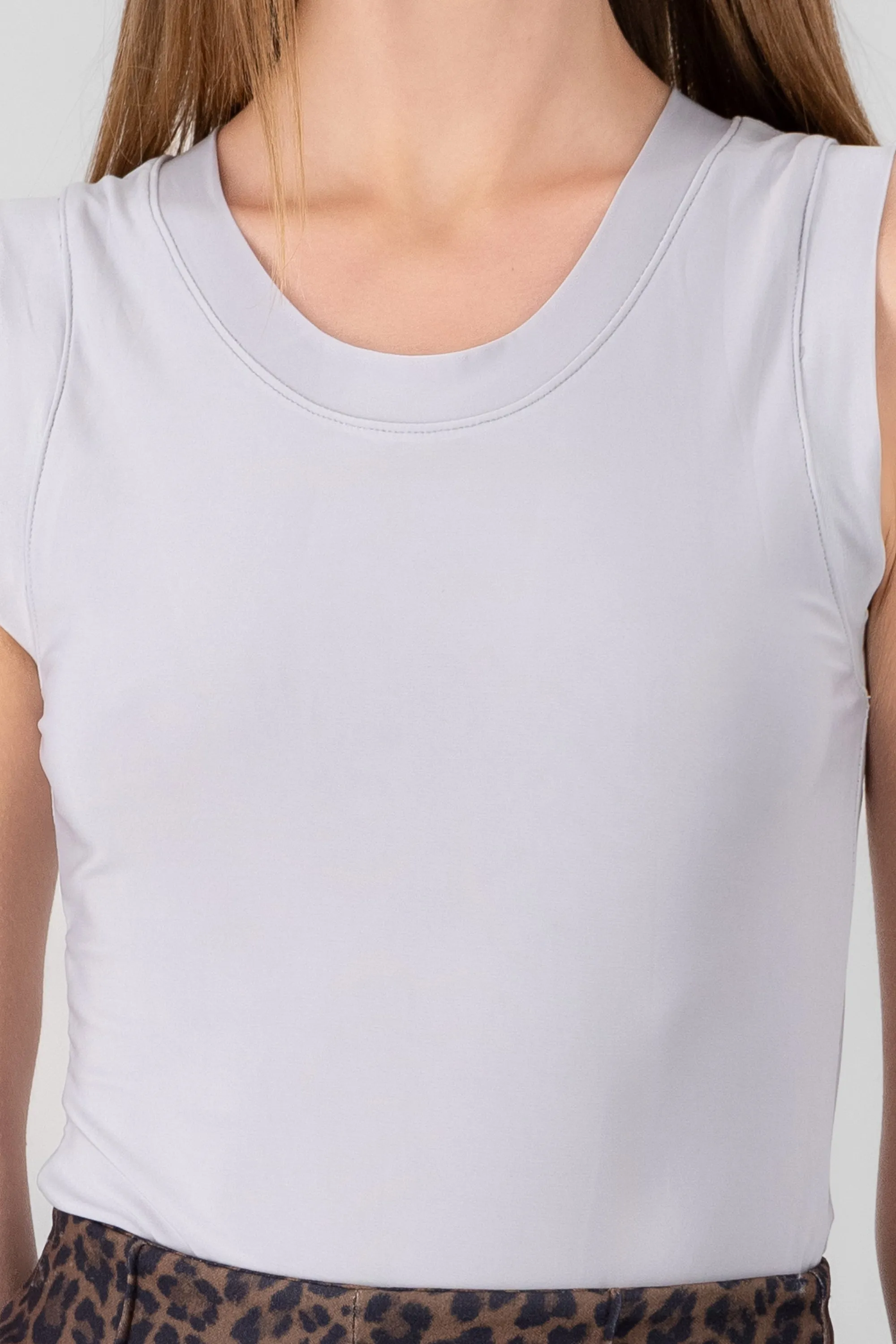 Bodysuit liso sin manga sold by Shasa product image thumbnail 5