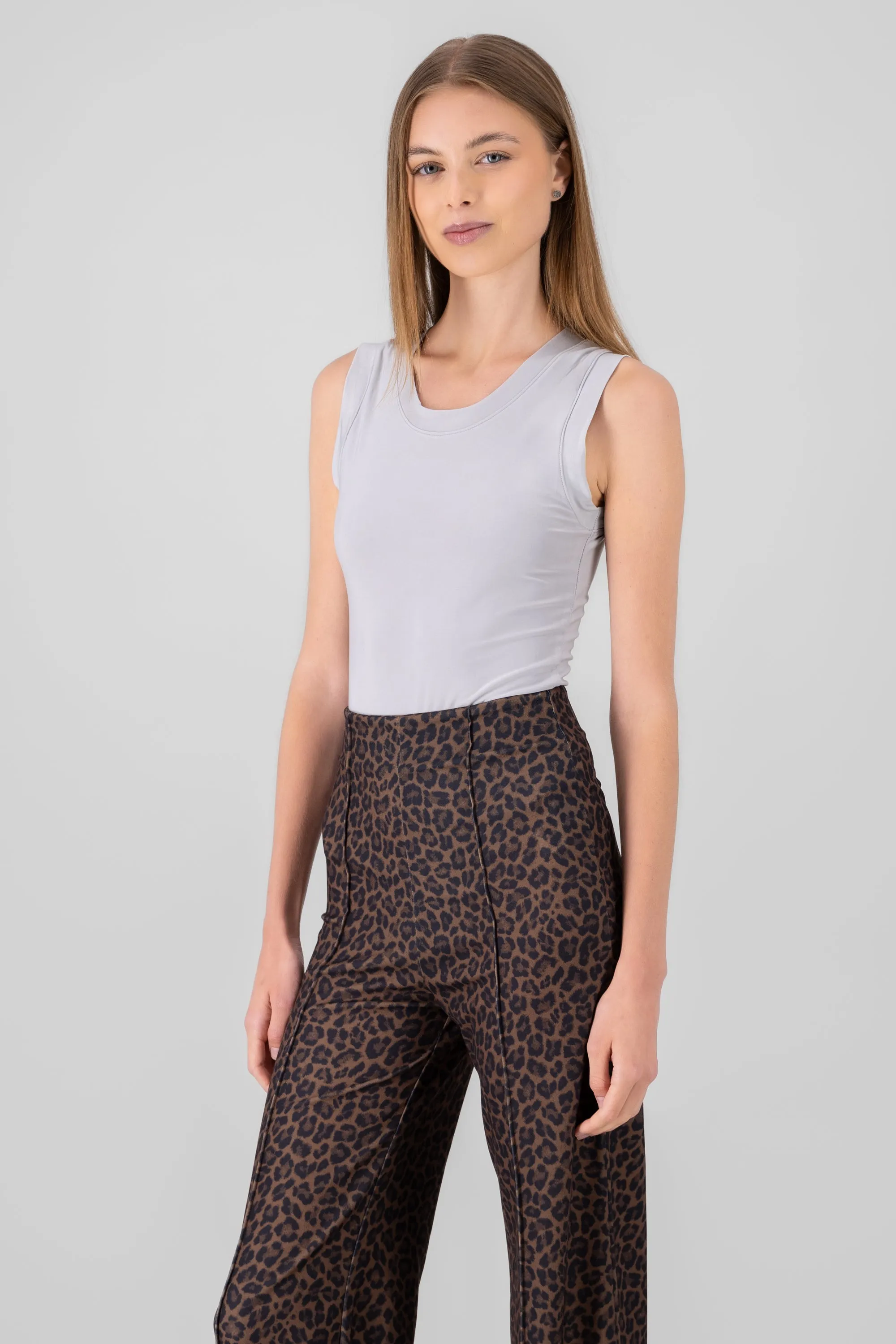 Bodysuit liso sin manga sold by Shasa product image thumbnail 3