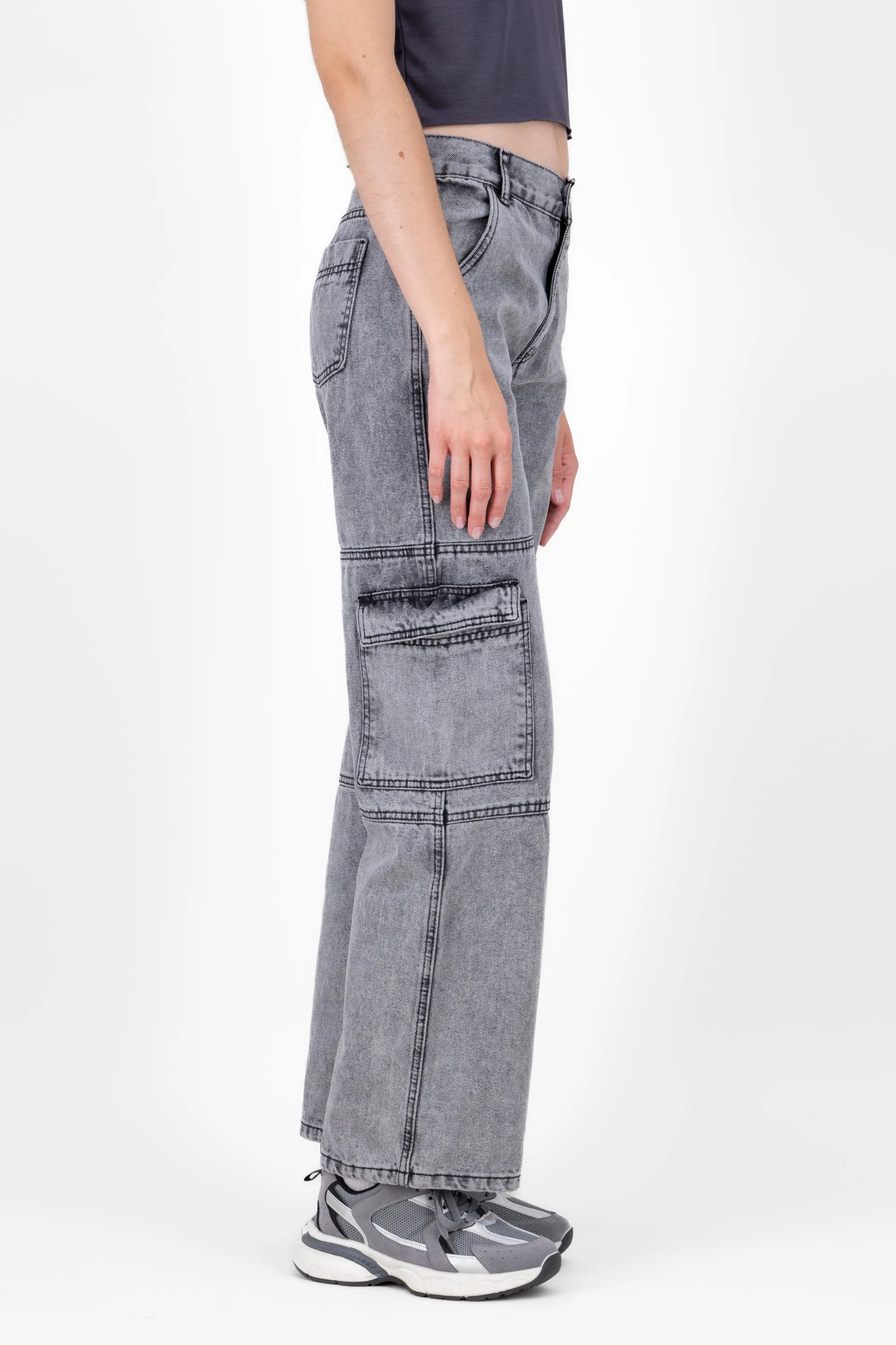 Jeans cargo carteras 2 bolsas cortes sold by Shasa product image thumbnail 3