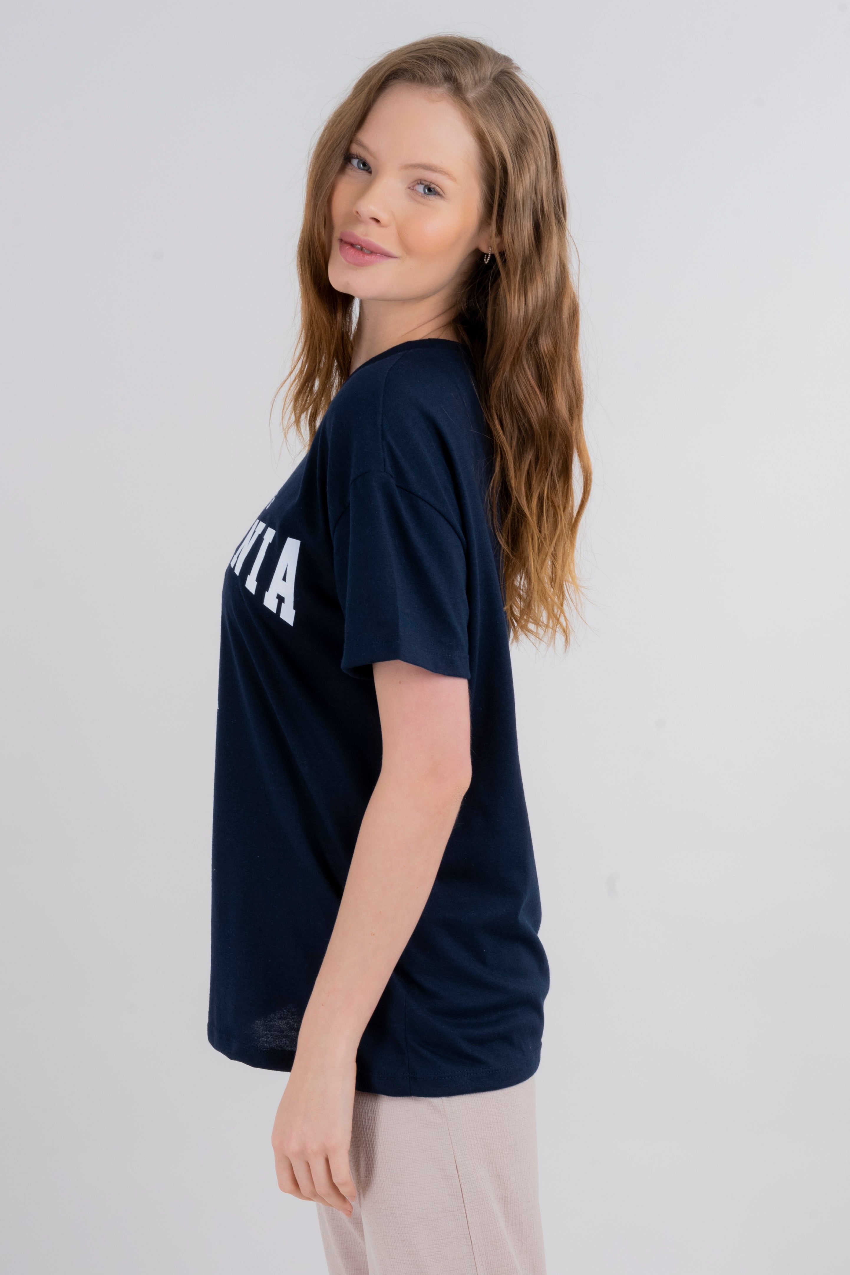 Playera oversize California Team sold by Shasa product image thumbnail 3