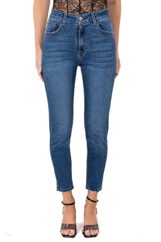 Jeans skinny cintura alta sold by Shasa