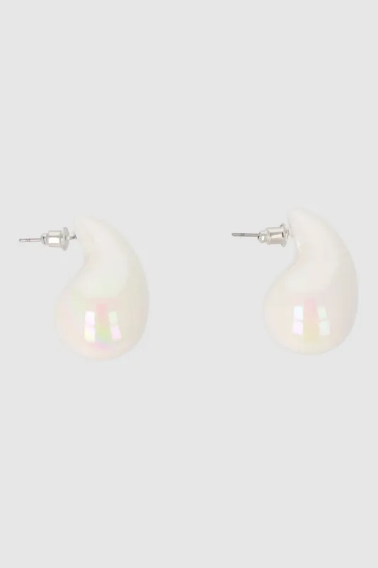 Aretes gota aperlada sold by Shasa