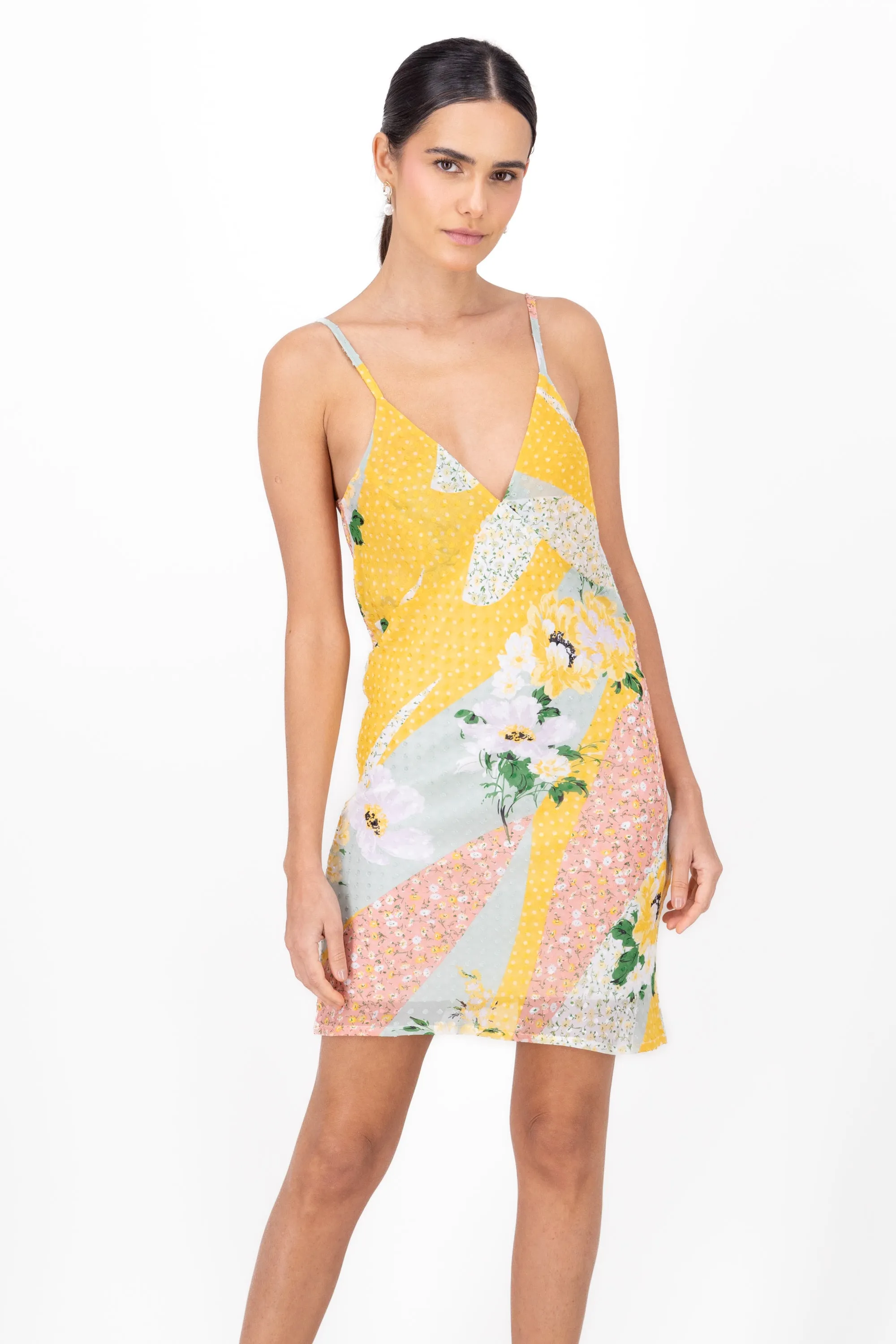 VESTIDO MIDI FLORES sold by Shasa