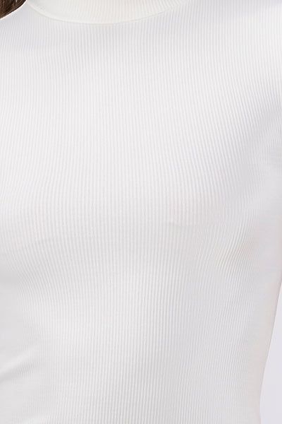 Top acanalado cuello alto sold by Shasa product image thumbnail 2