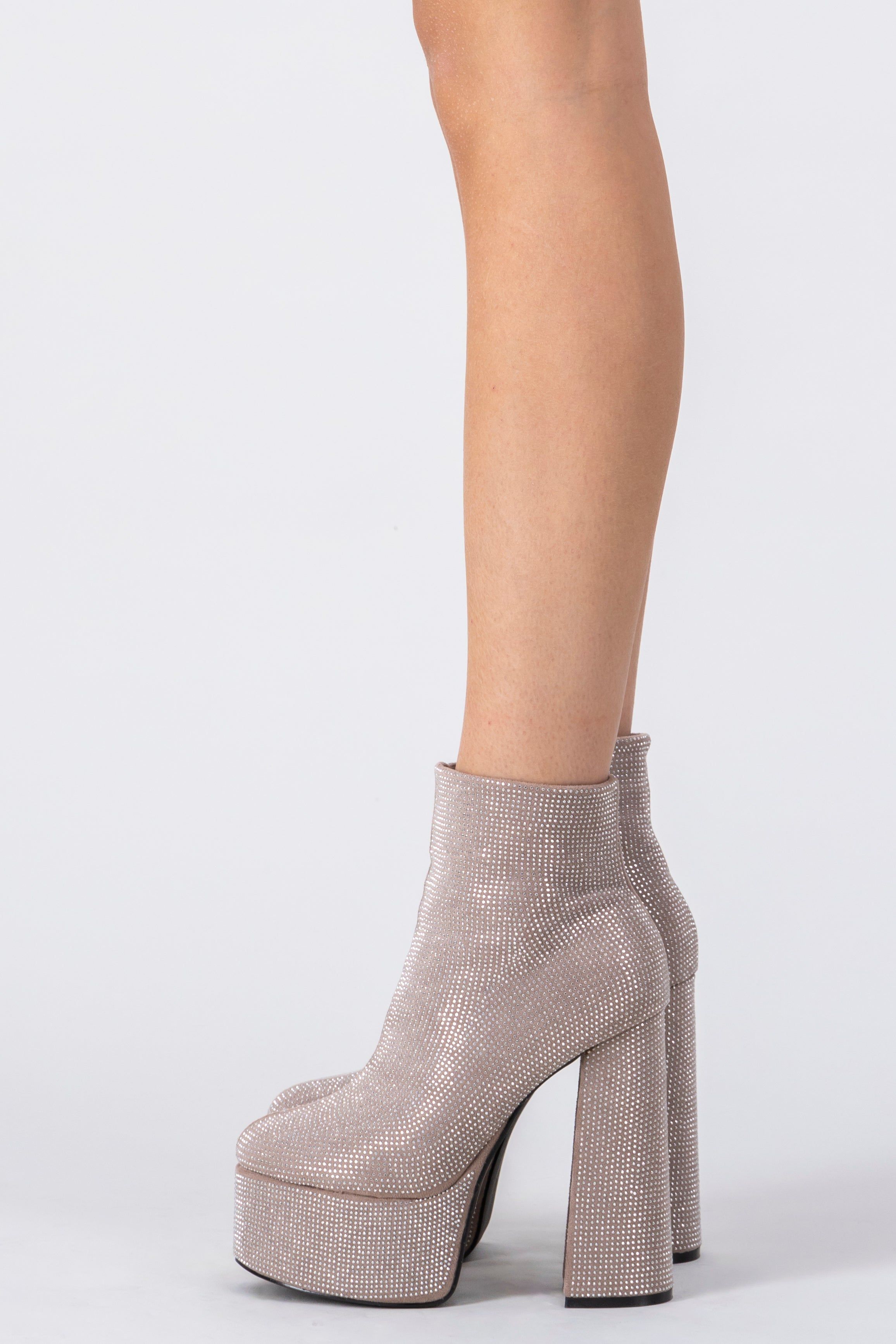 Botín plataforma brillos sold by Shasa product image thumbnail 3