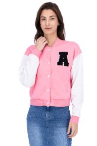 Chamarra bomber parche peluche sold by Shasa