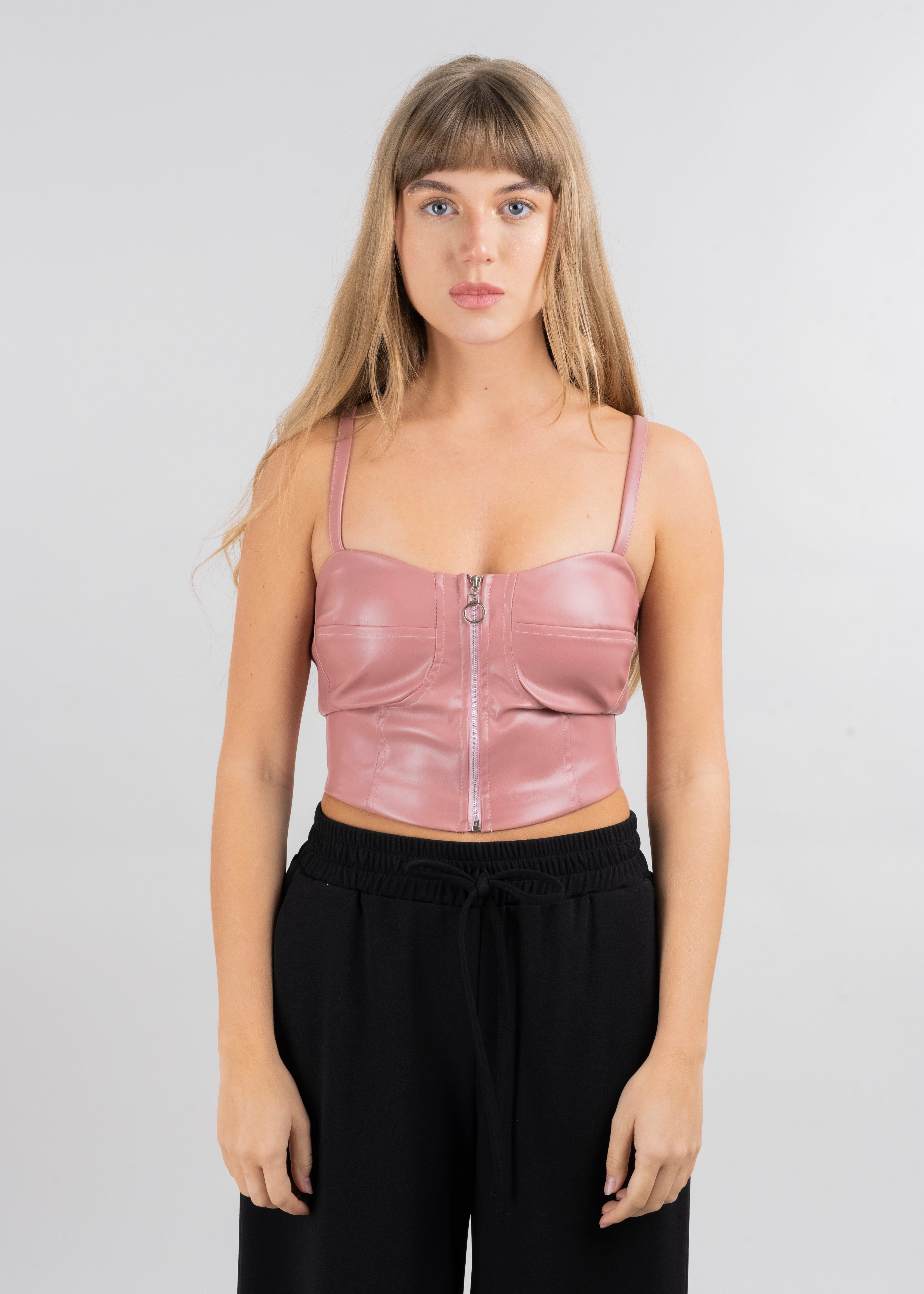 Top crop efecto piel cremallera sold by Shasa product image thumbnail 2