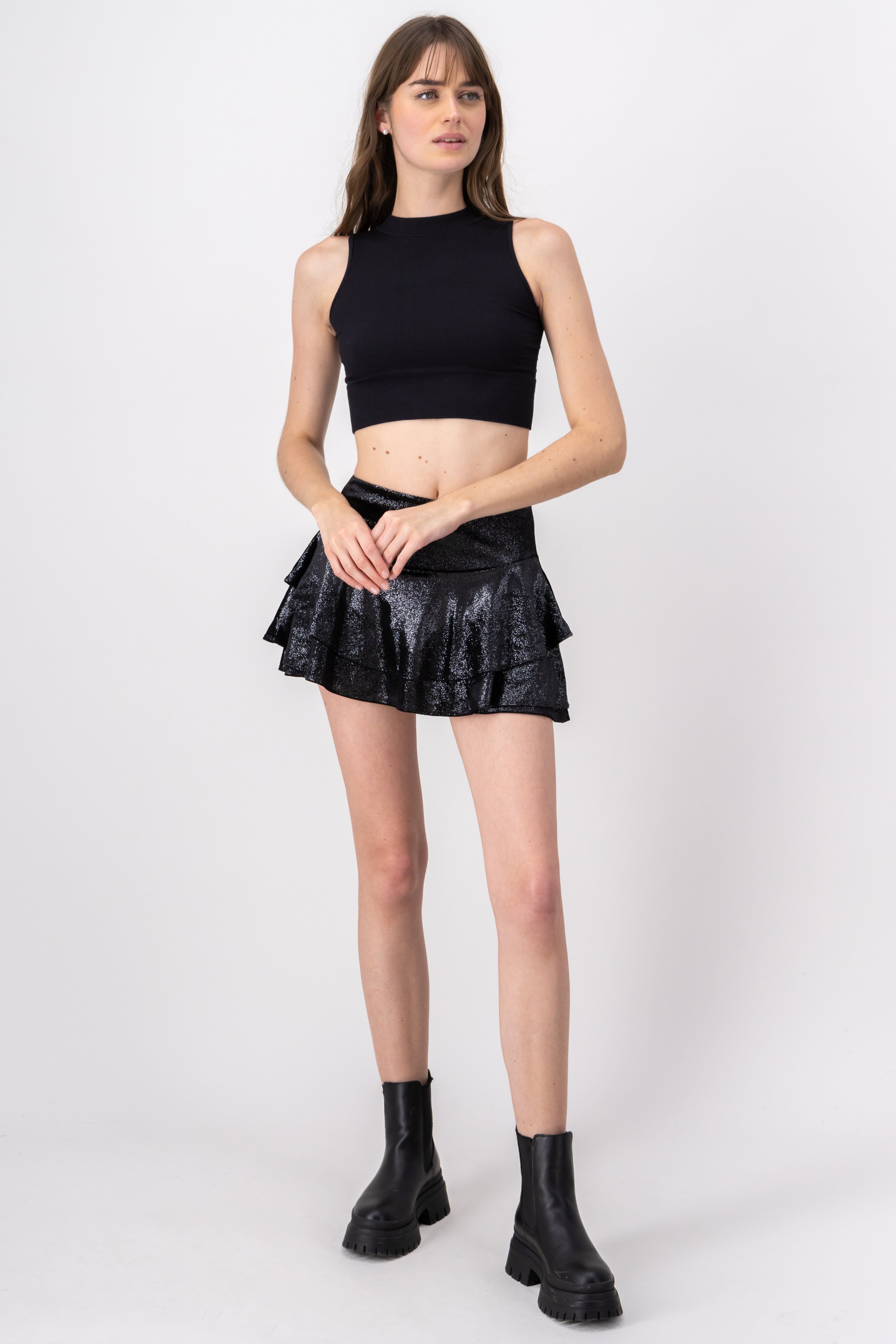 Falda de olanes terciopelo con brillos sold by Shasa