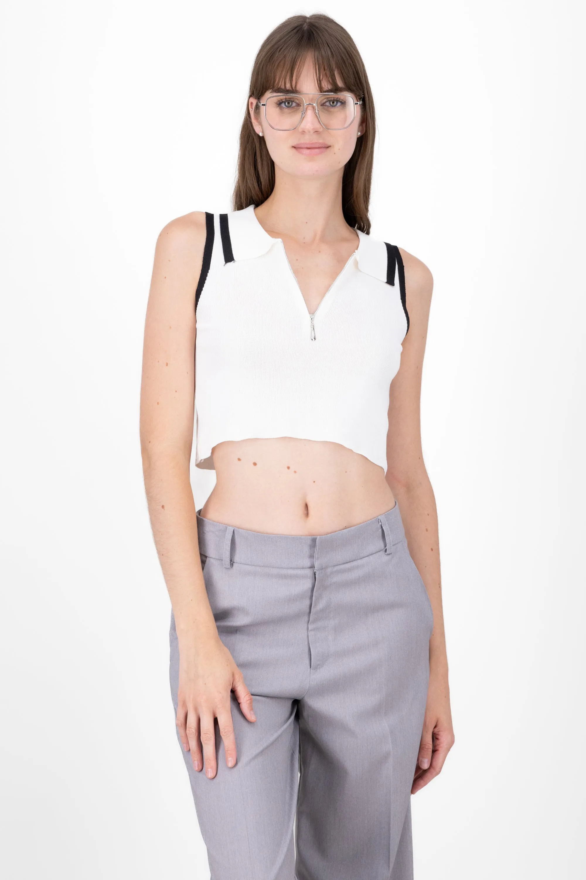 Top tejido cuello polo sold by Shasa product image thumbnail 2