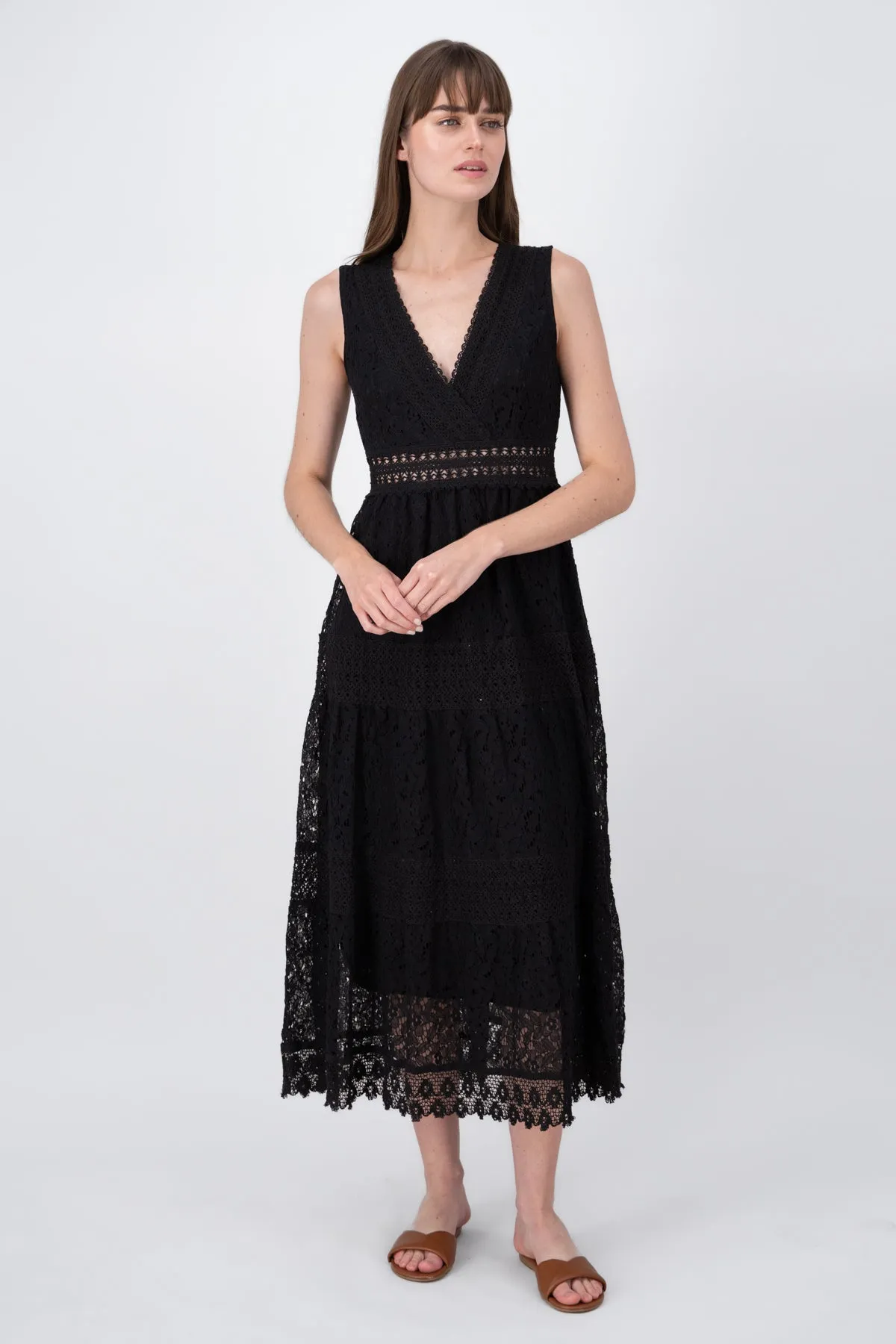 Vestido maxi encaje escote en V Hypsters sold by Shasa