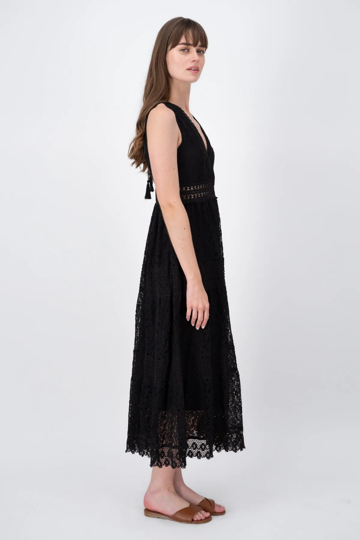 Vestido maxi encaje escote en V Hypsters sold by Shasa product image thumbnail 3