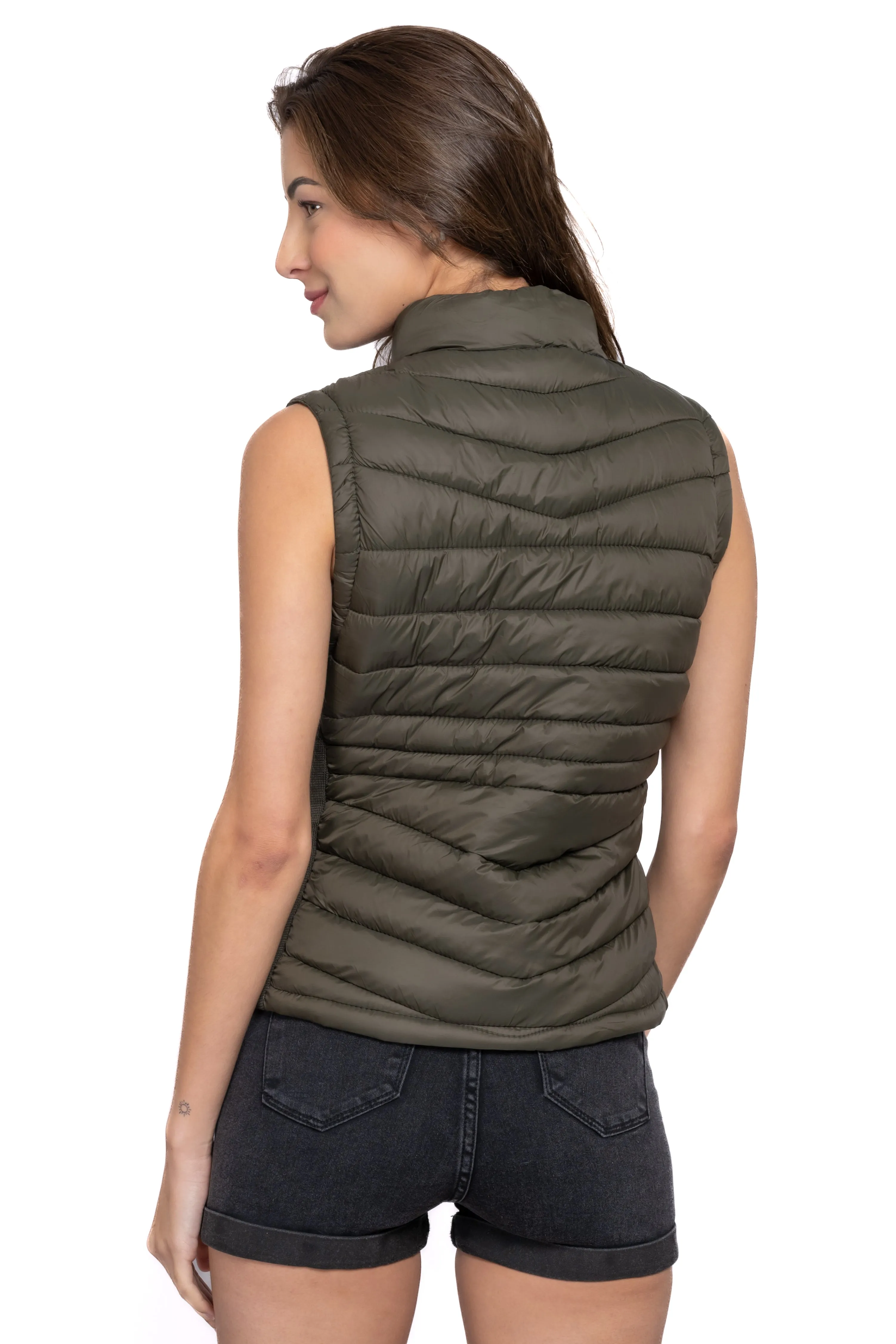 Chaleco capitonado cuello alto sold by Shasa product image thumbnail 4