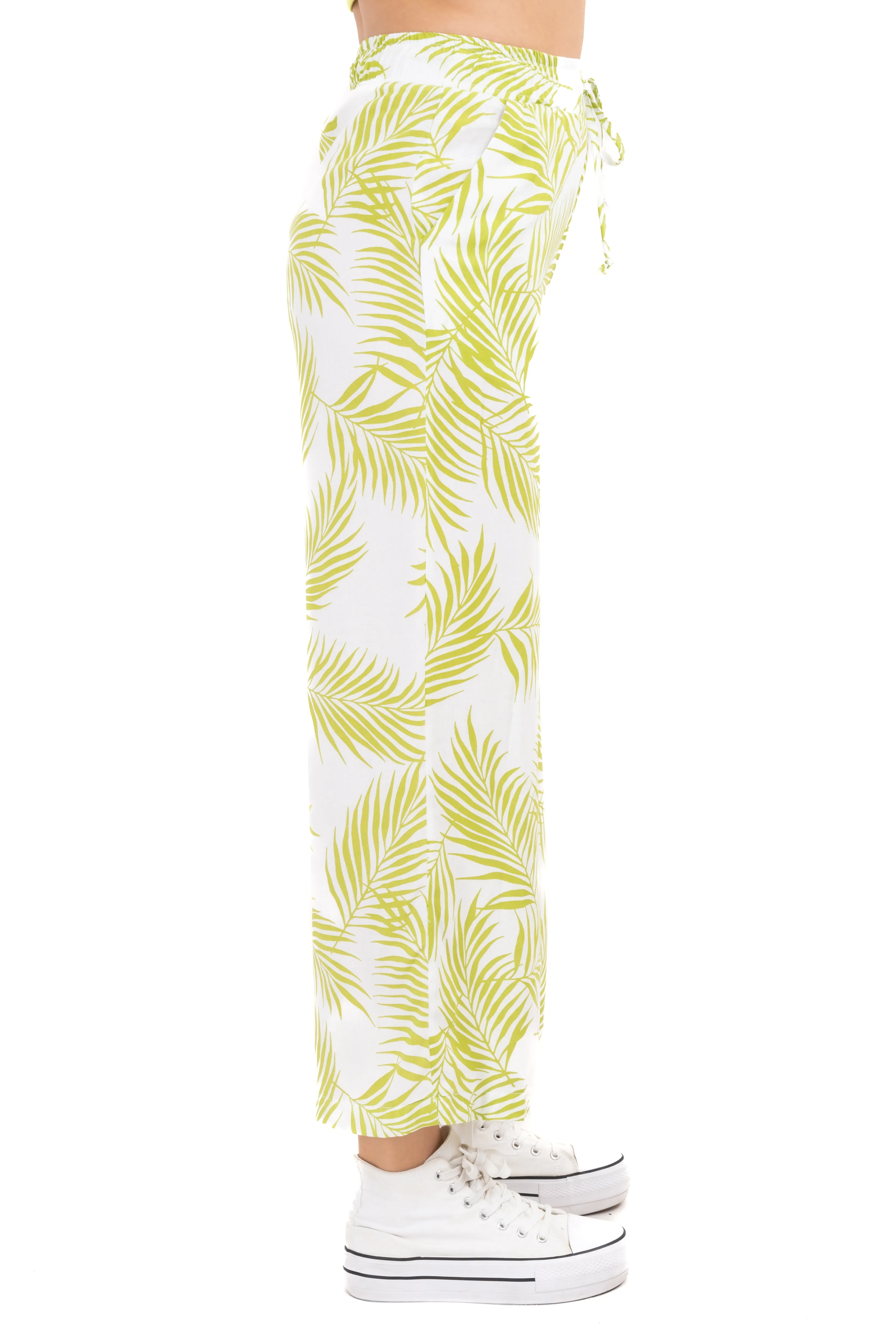 Pantalón wide leg tropical hojas sold by Shasa product image thumbnail 3