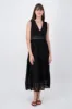 Vestido maxi encaje escote en V Hypsters sold by Shasa