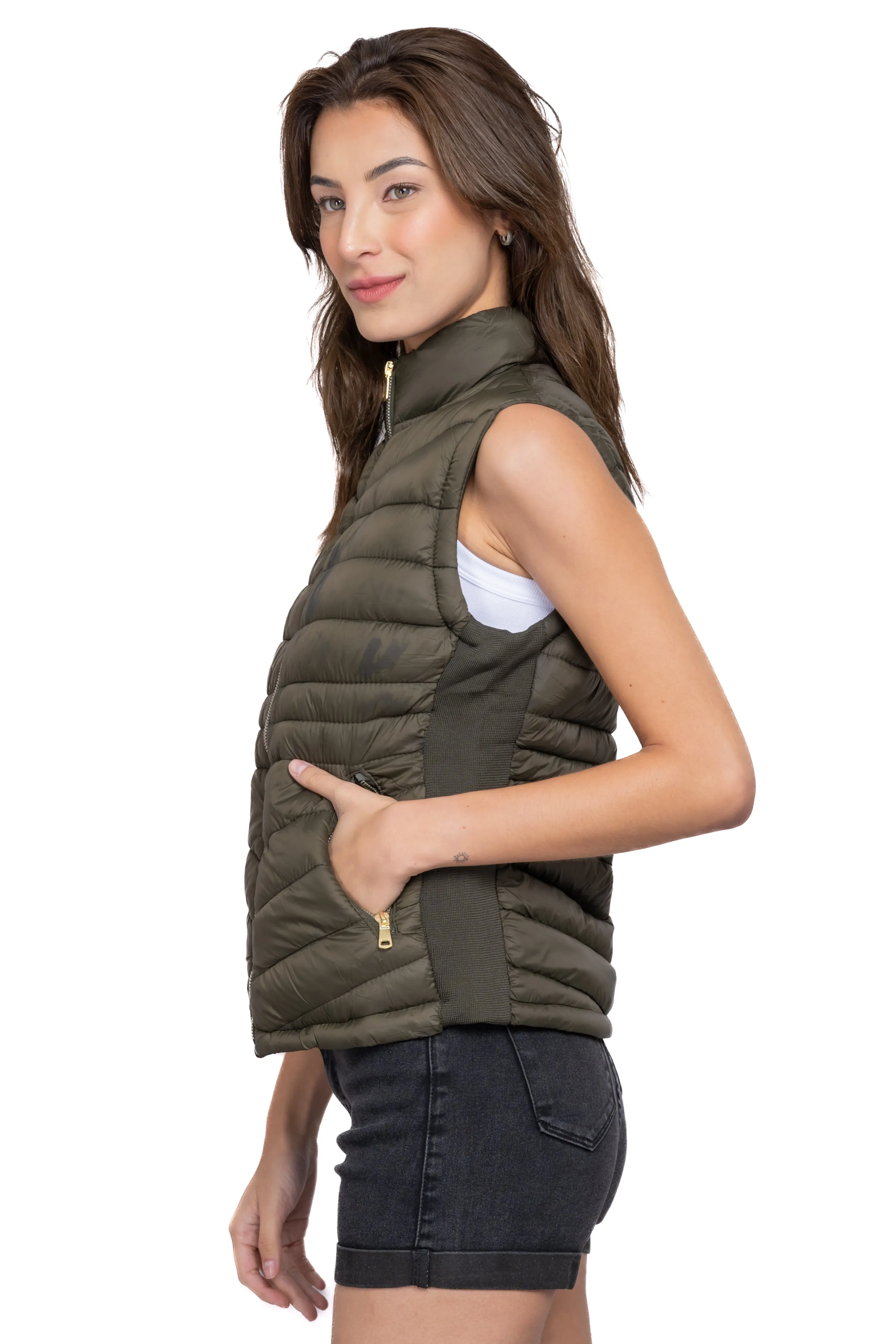 Chaleco capitonado cuello alto sold by Shasa product image thumbnail 3