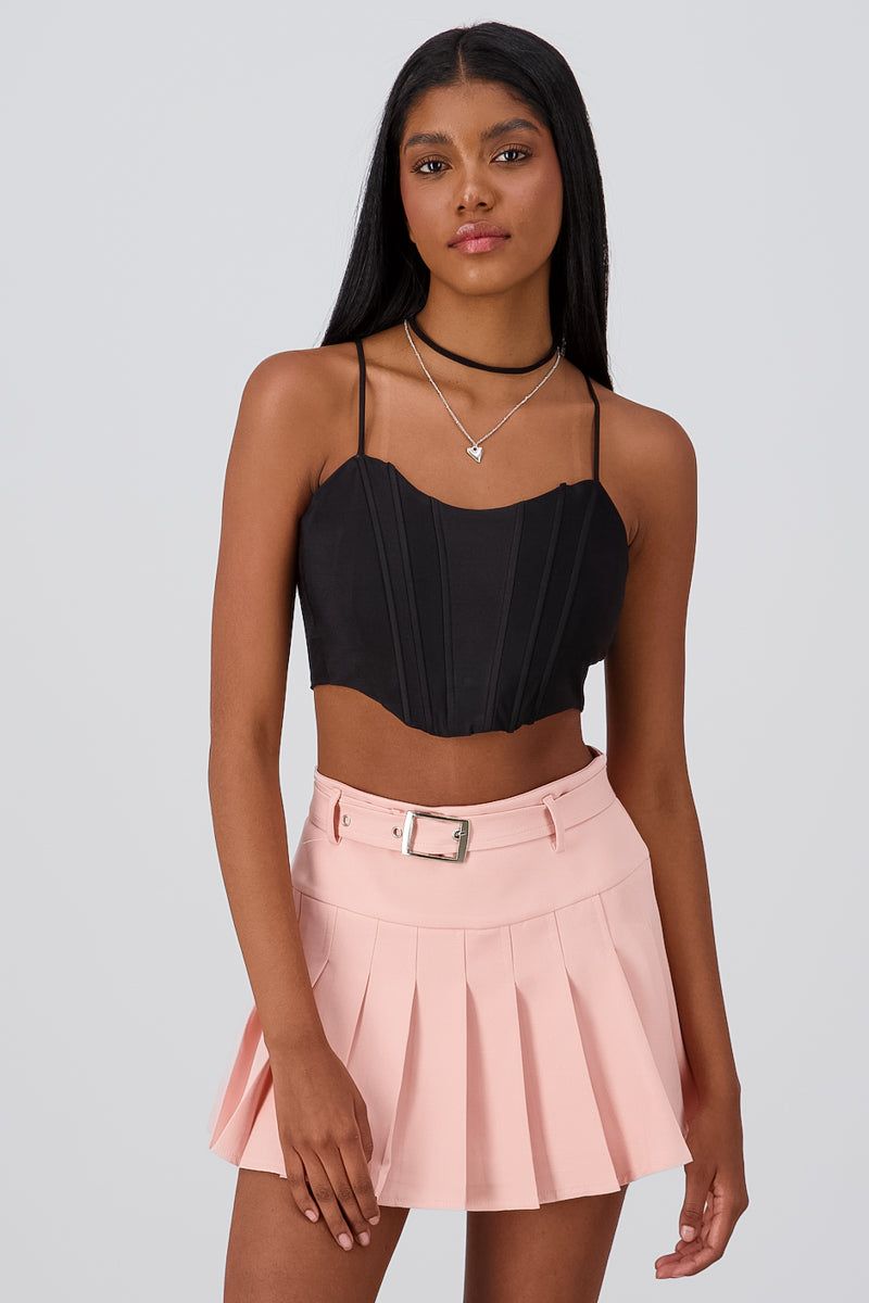 Aretes largos circulo asimétrico sold by Shasa