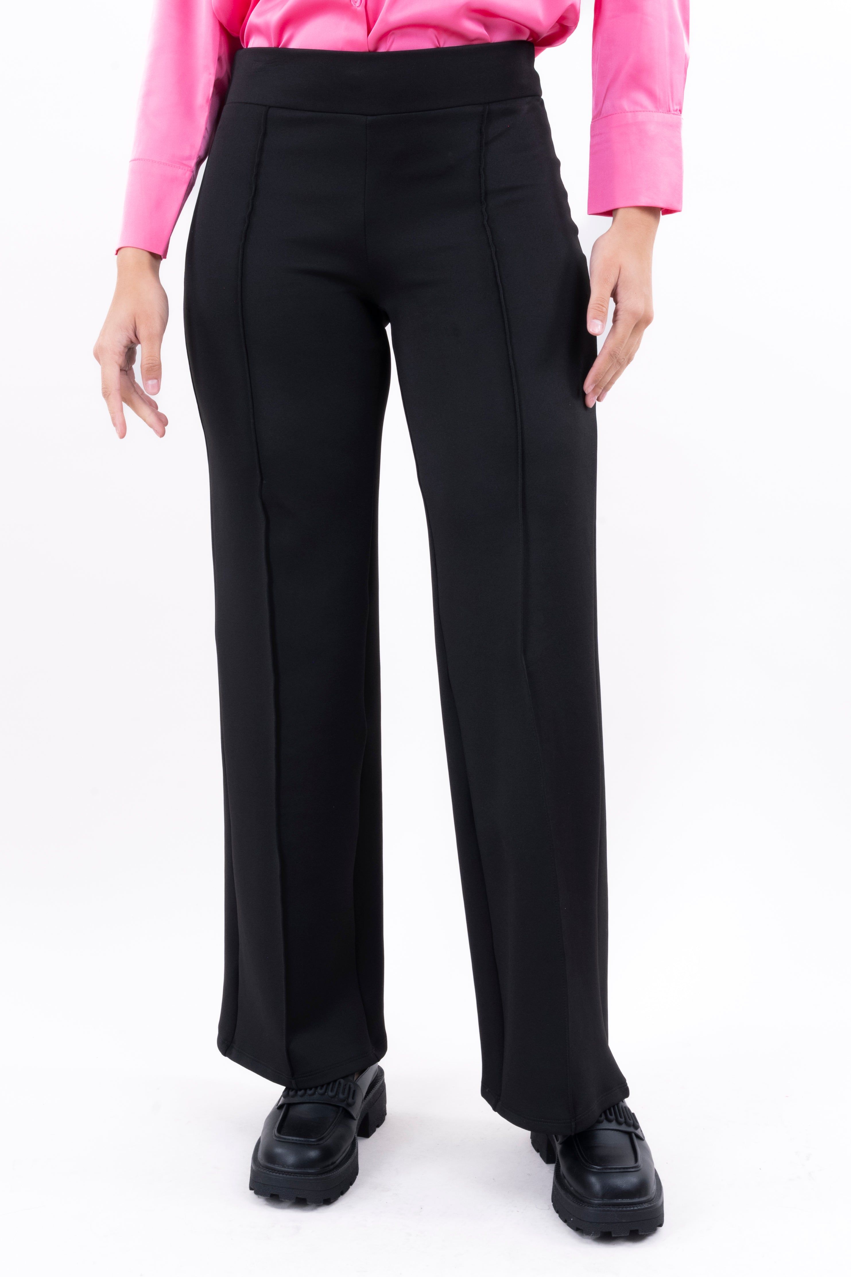 Pantalón wide leg costuras sold by Shasa