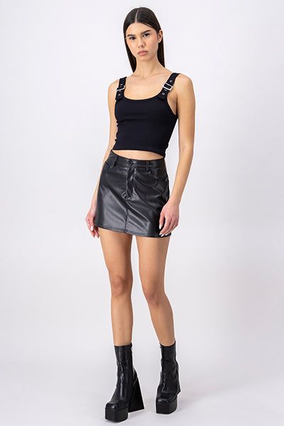 Falda Efecto Piel Bolsillos sold by Shasa