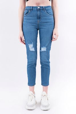Jeans skinny destrucciones frontales sold by Shasa