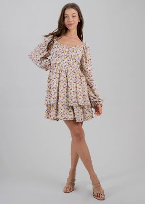 Vestido mini flores manga larga sold by Shasa
