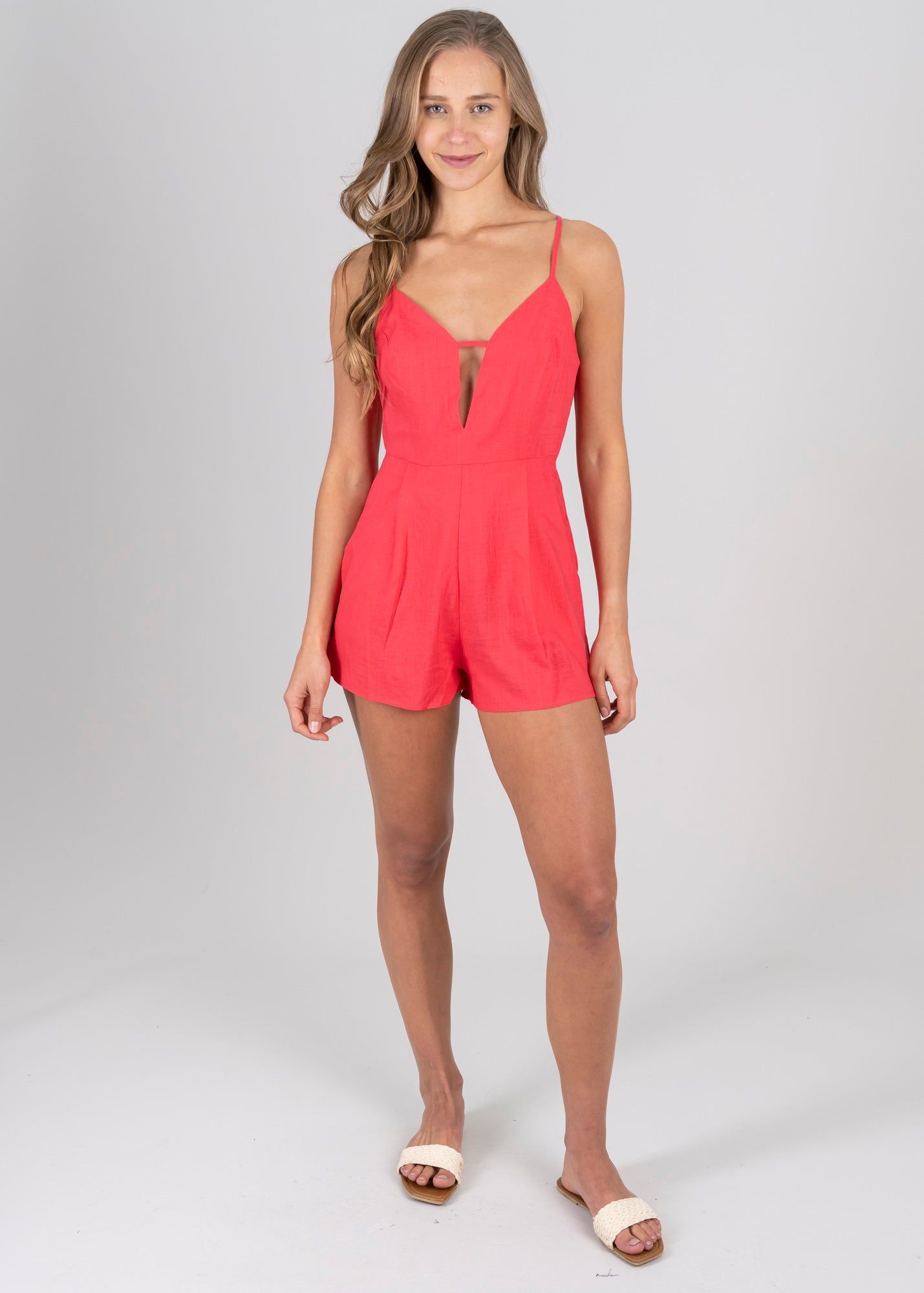 Romper mini abertura abdomen tiras espalda sold by Shasa product image thumbnail 2