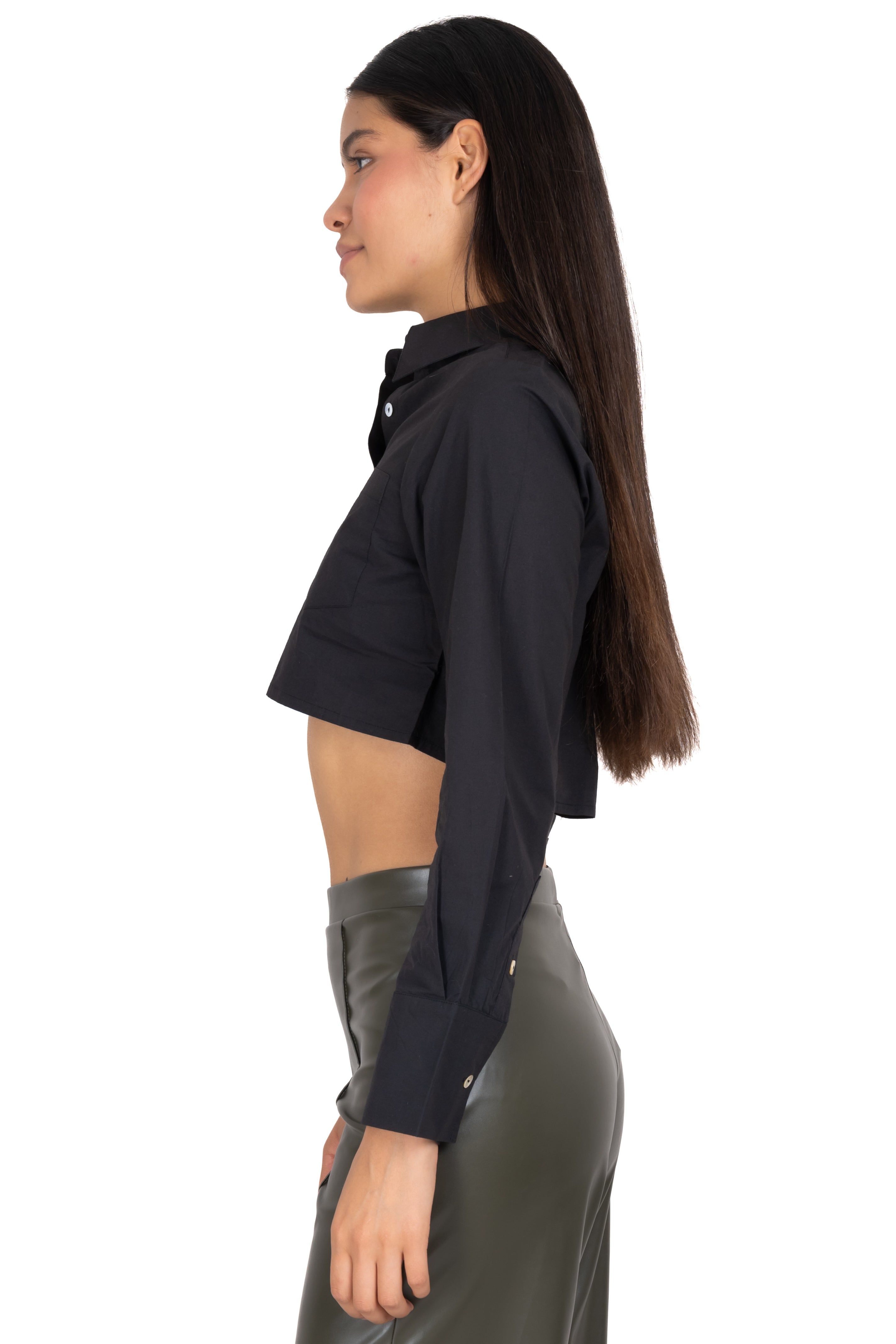 Camisa crop bolsillo lisa sold by Shasa product image thumbnail 3