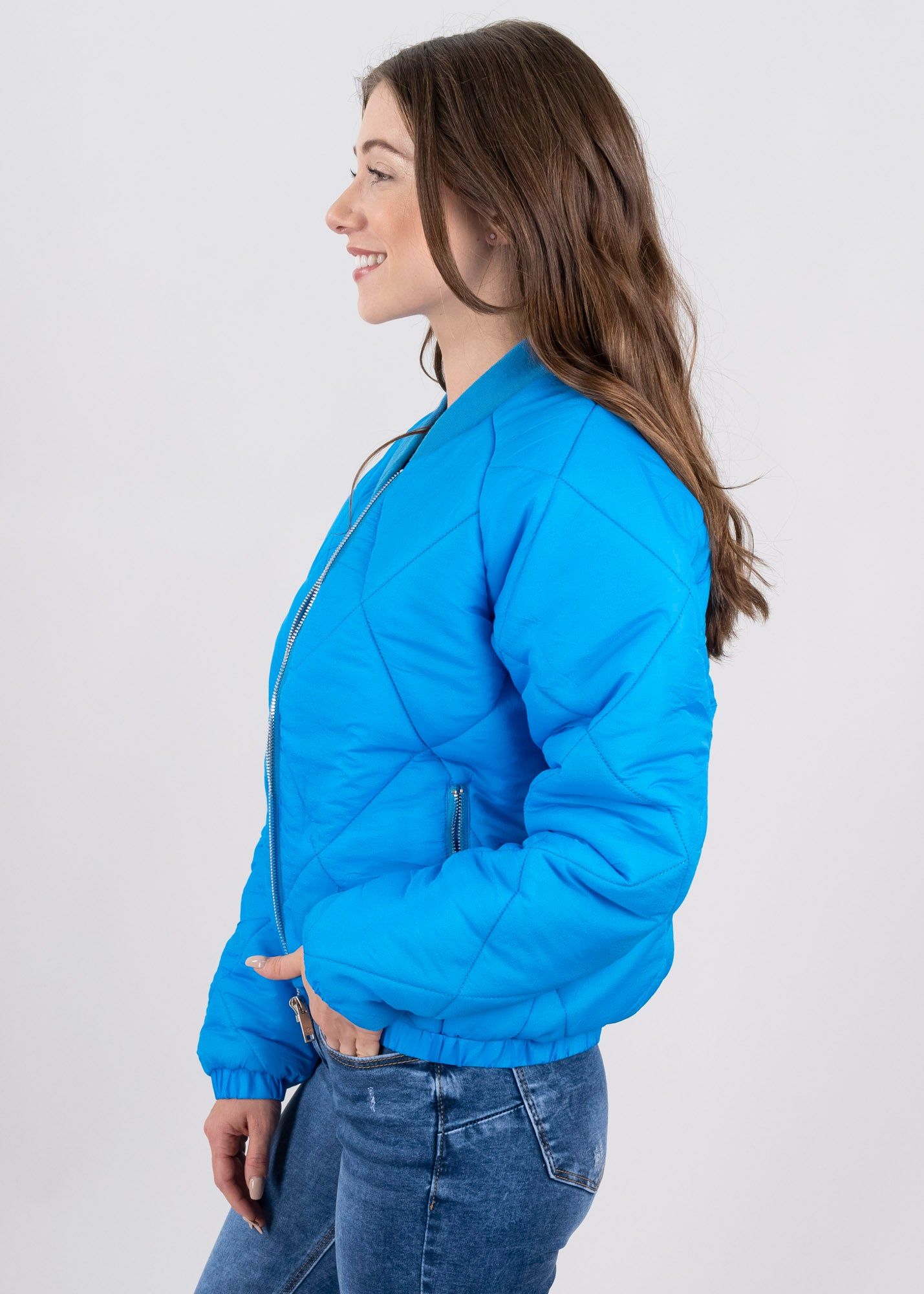 Bomber capitonada lisa sold by Shasa product image thumbnail 3