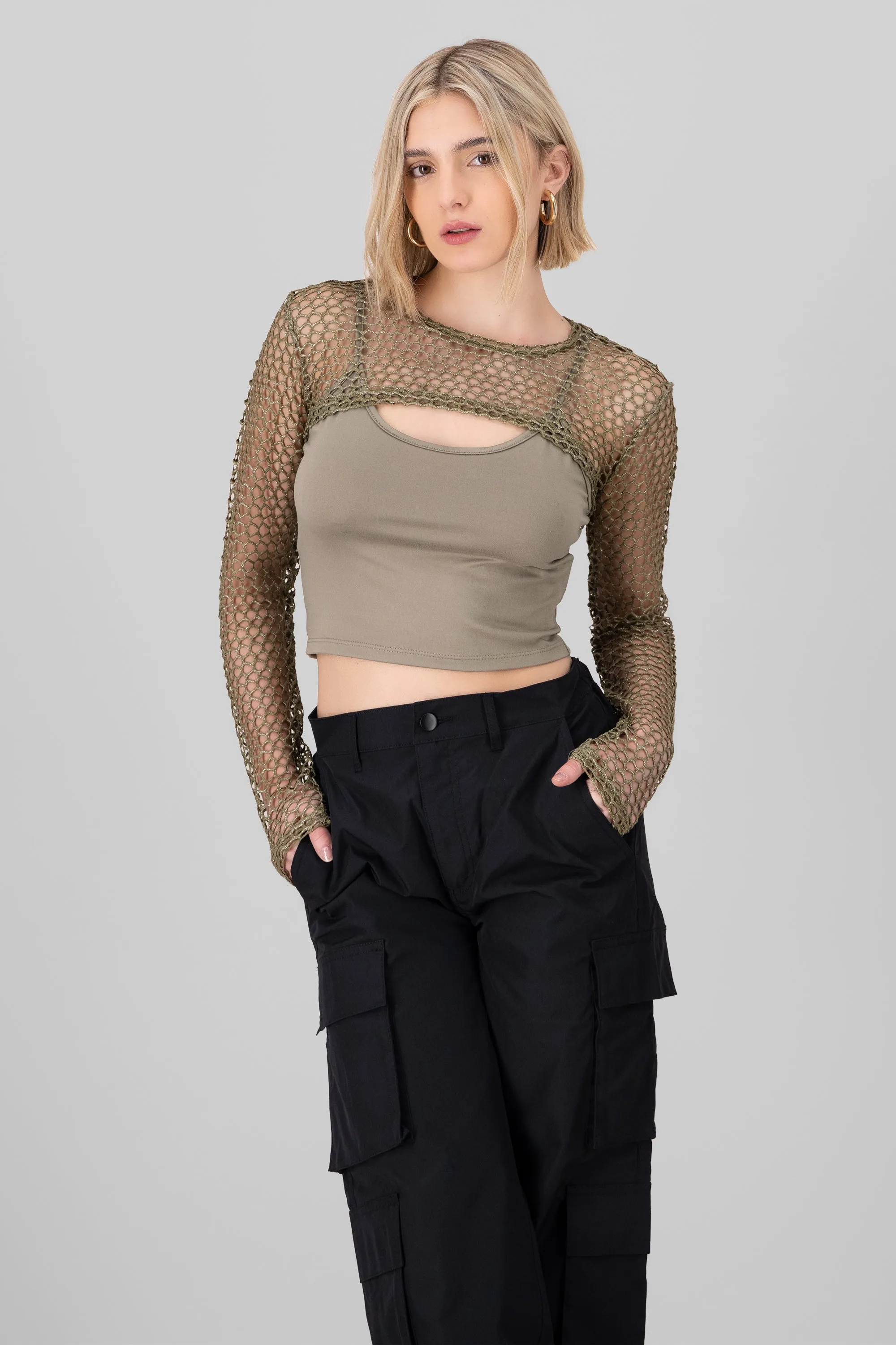 Top tirantes detalle manga red sold by Shasa