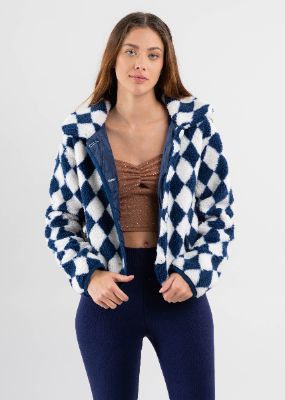 Chamarra peluche rombos sold by Shasa