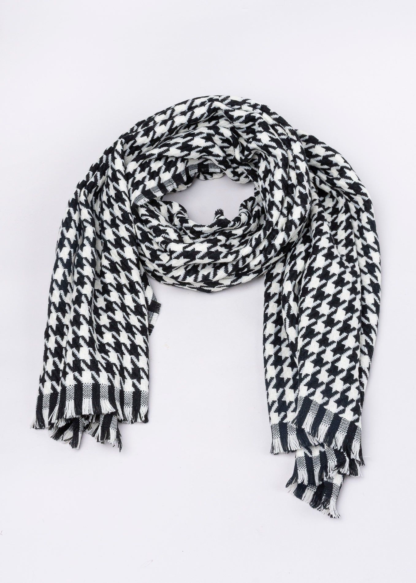 Bufanda pata gallo sold by Shasa product image thumbnail 5