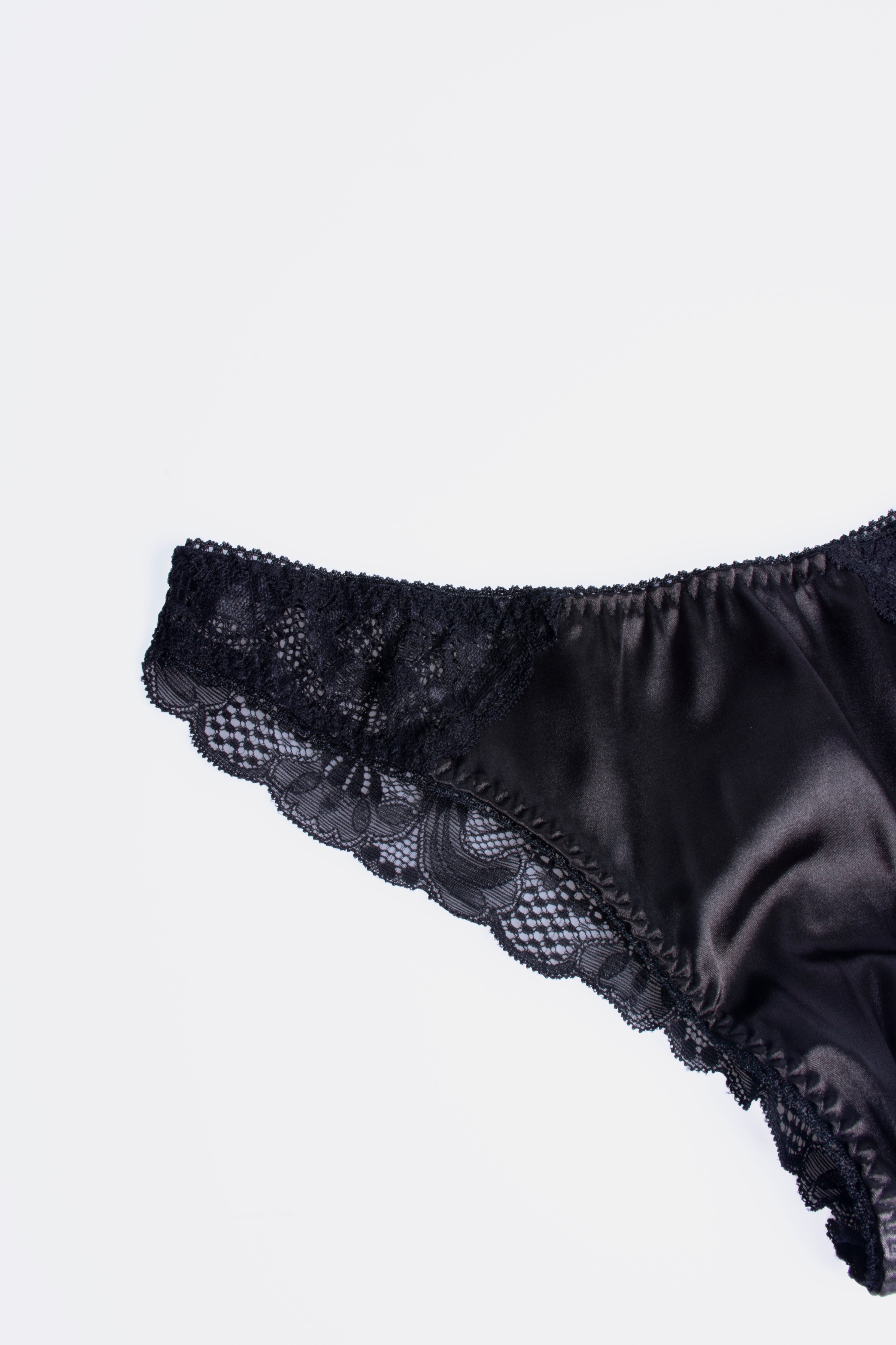 Bikini Encaje Satin 2 Tiras sold by Shasa product image thumbnail 3