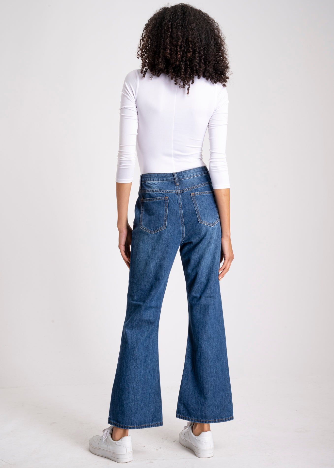 Jeans anchos largos deslavado bolsas sold by Shasa product image thumbnail 4