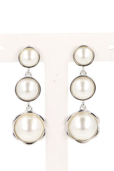 Aretes Triple Perla Metal sold by Shasa