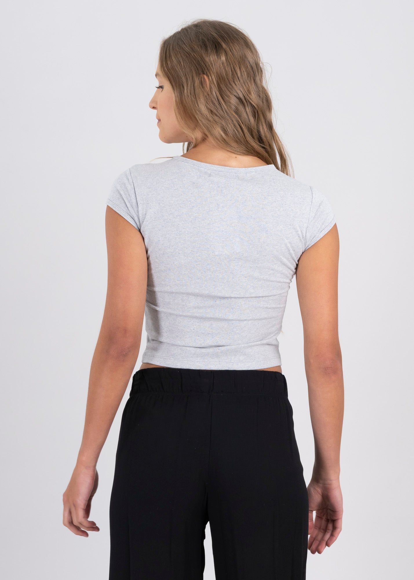 Playera crop manga corta sold by Shasa product image thumbnail 4