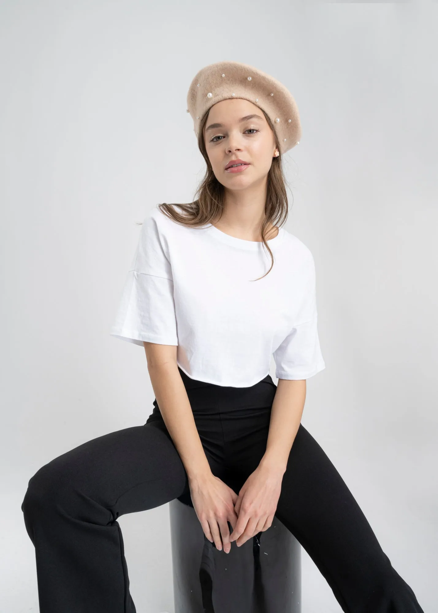 Boina Invierno Perlas sold by Shasa