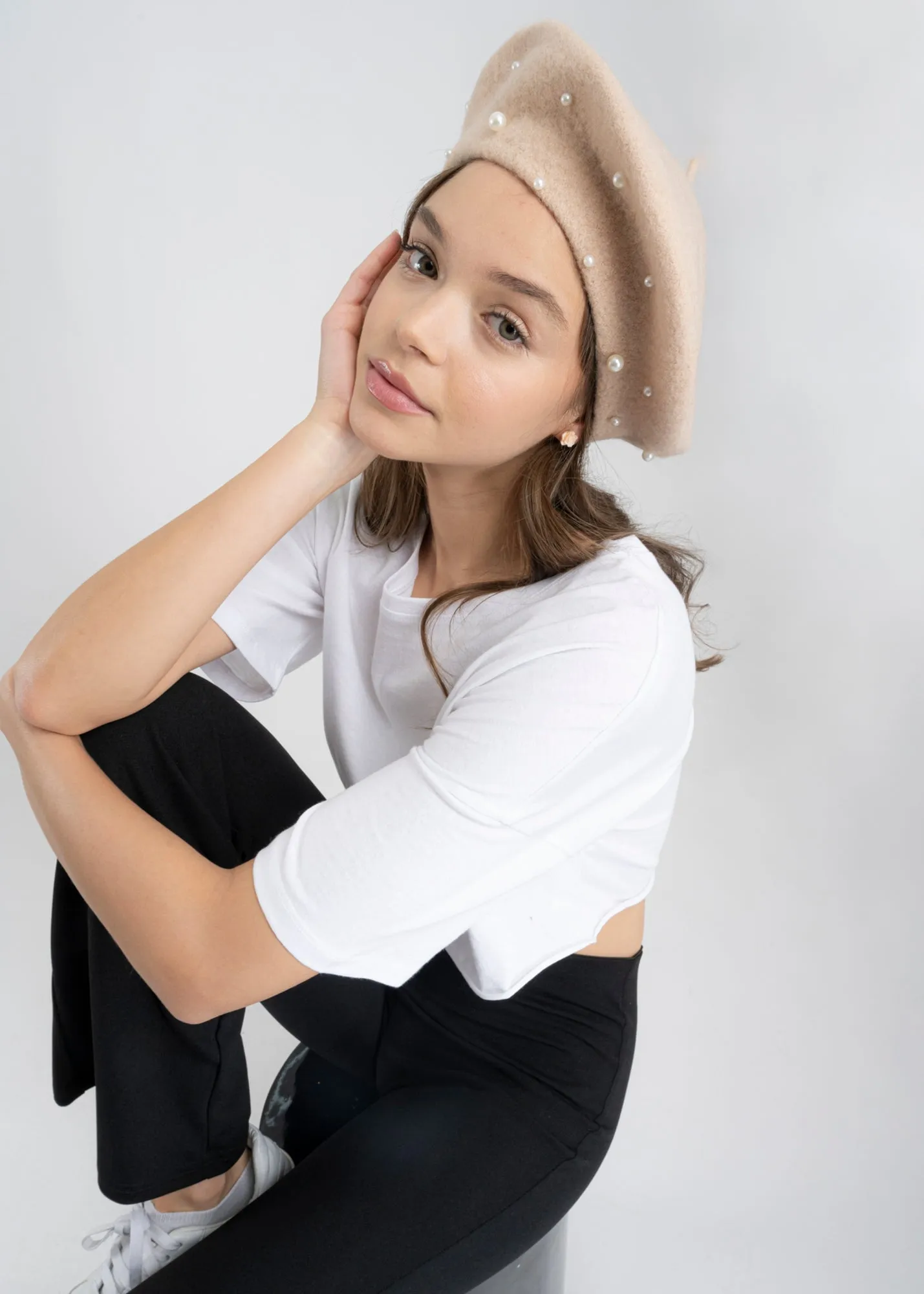 Boina Invierno Perlas sold by Shasa product image thumbnail 3