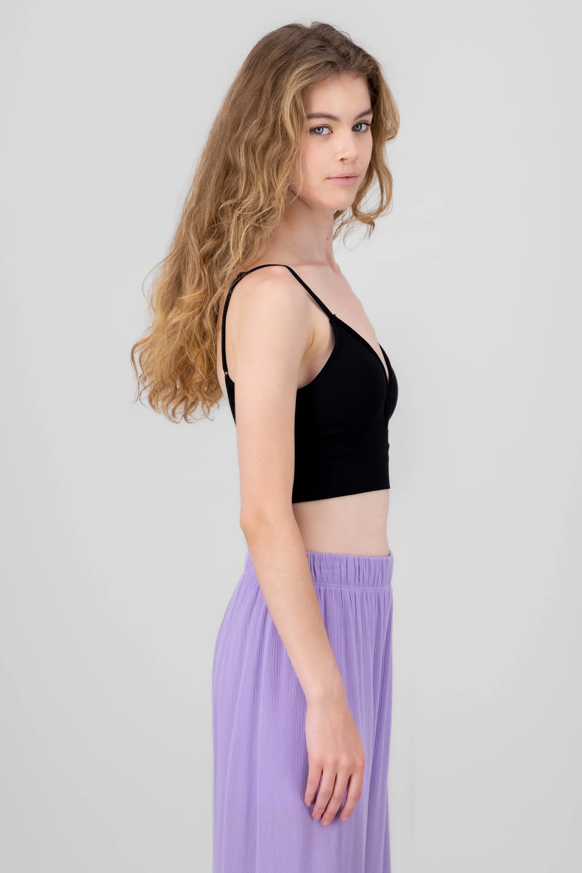 Top con copas escote en V sold by Shasa product image thumbnail 3