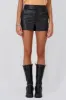 Short Con Bolsillos Y Botón En Pretina Efecto Piel sold by Shasa