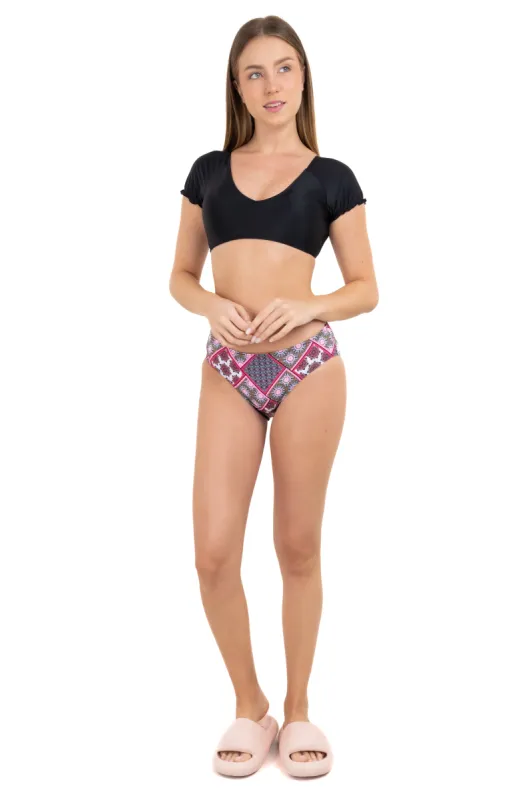 Bikini estampado tribal sold by Shasa