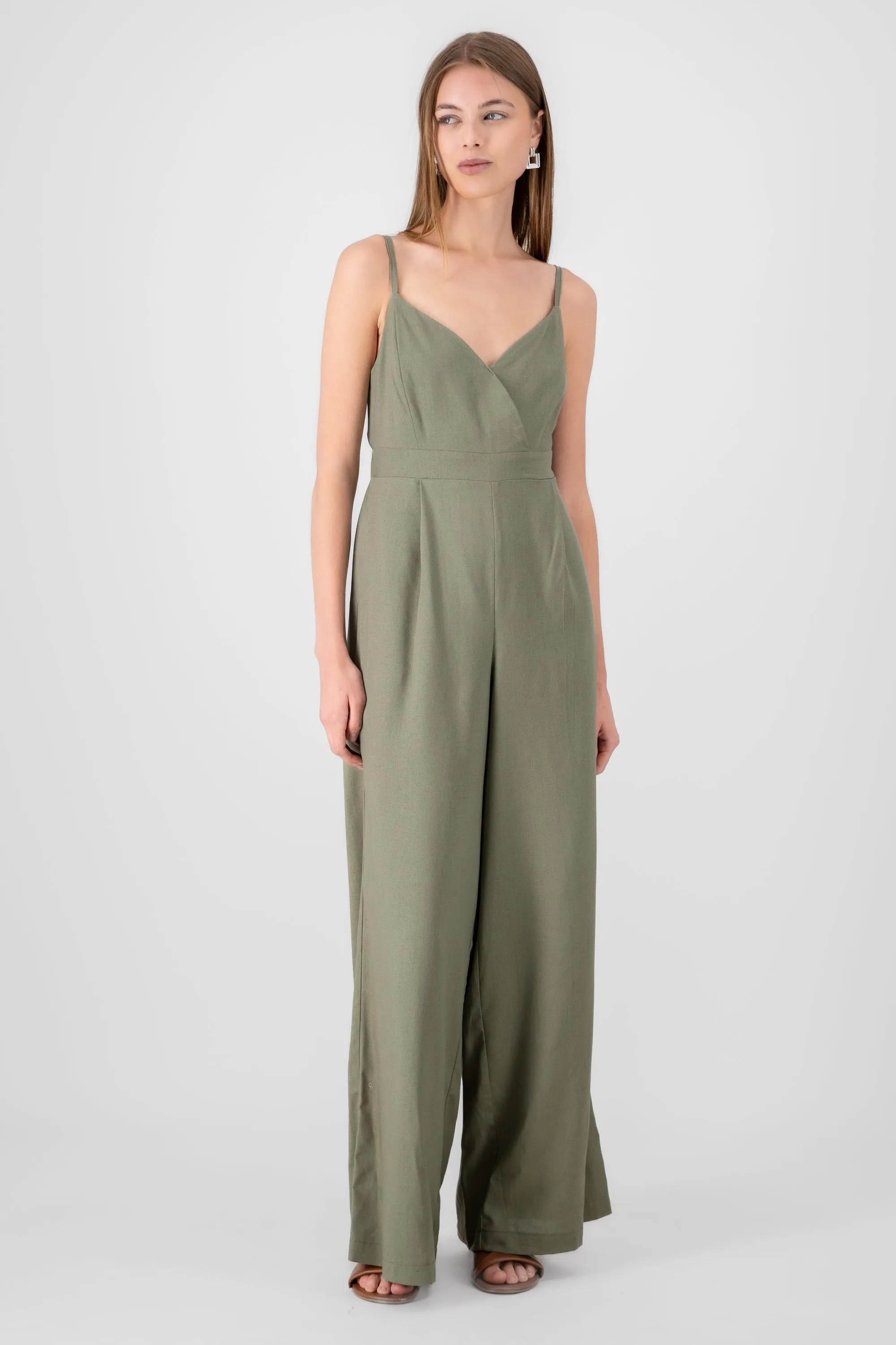 Jumpsuit tirantes escote v sold by Shasa product image thumbnail 2