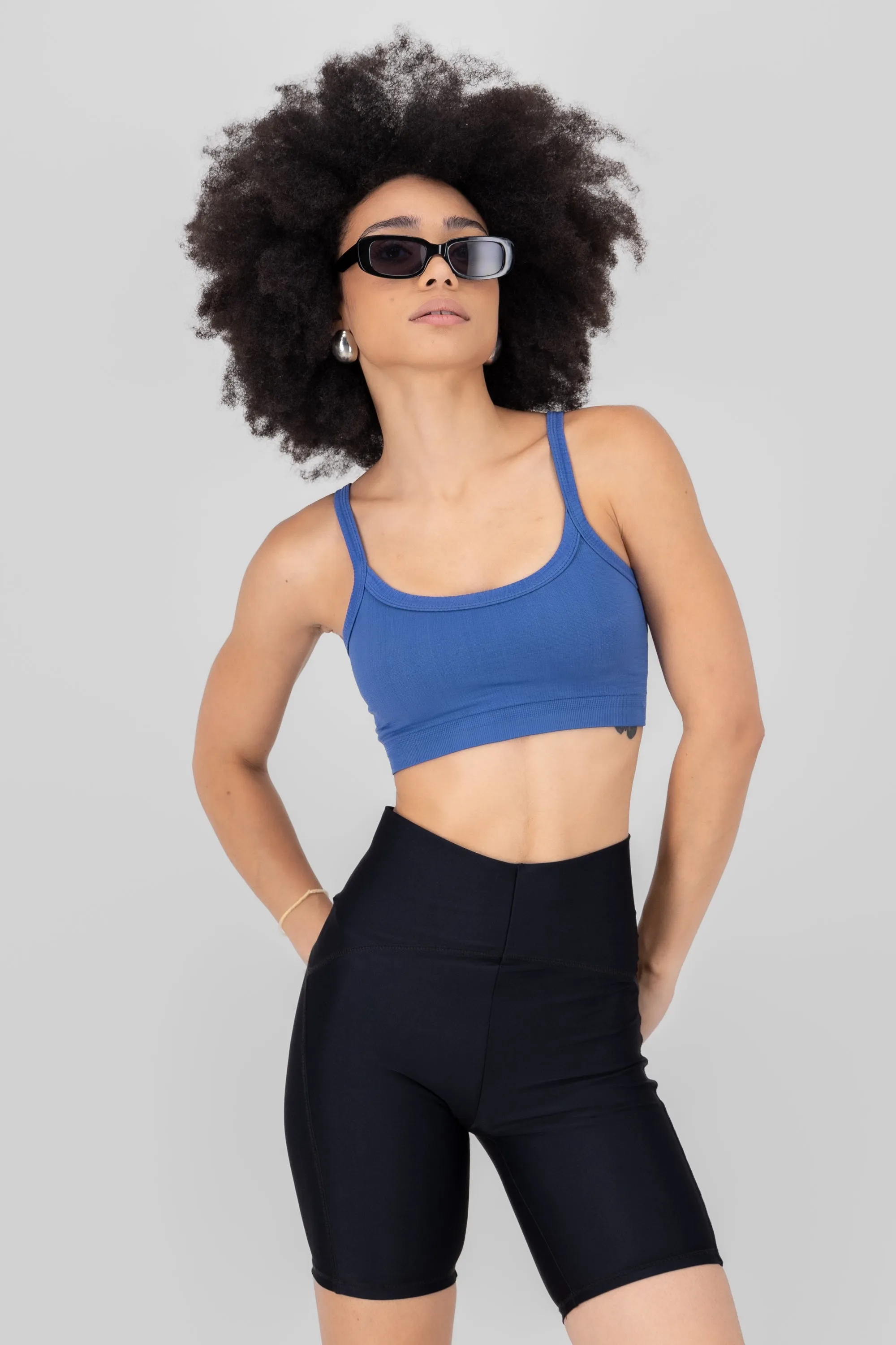 Top tirantes seamles sold by Shasa