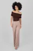 Pantalon fluido satin sold by Shasa