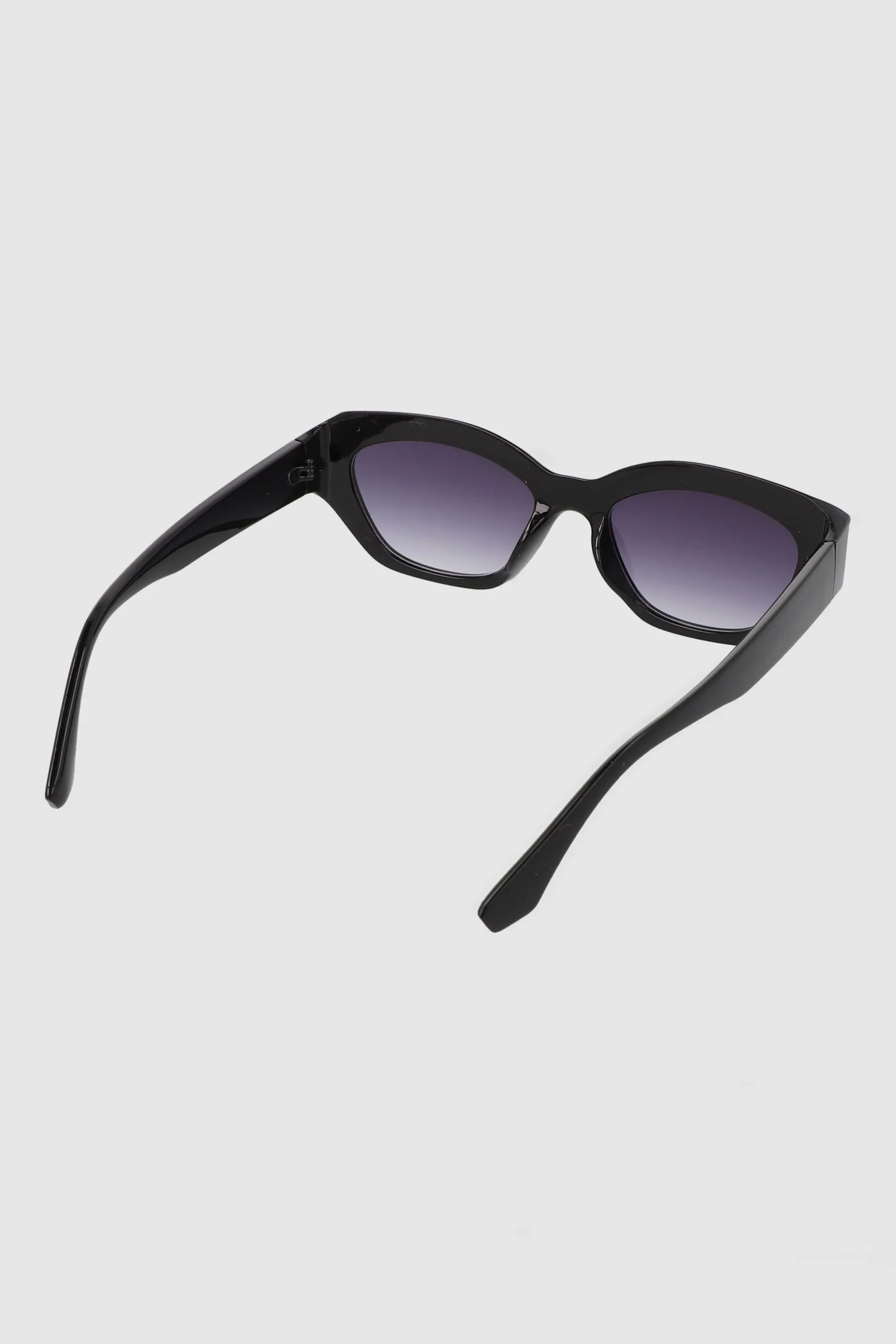 Lentes alargados cateye sold by Shasa product image thumbnail 4