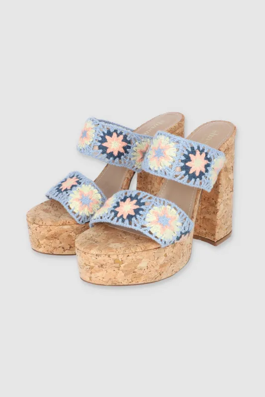 Tacon plataforma corcho crochet sold by Shasa