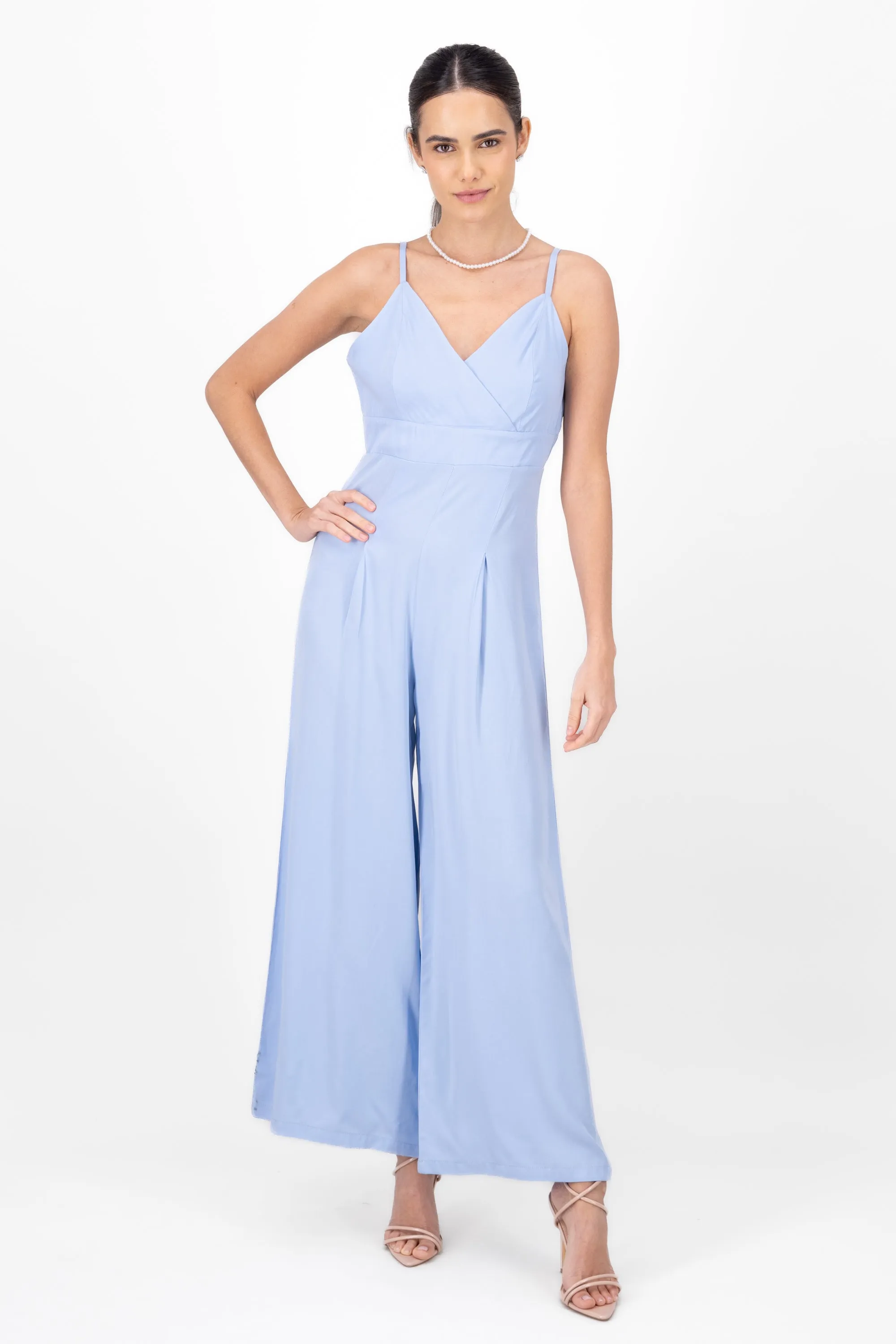 Jumpsuit escote v sold by Shasa