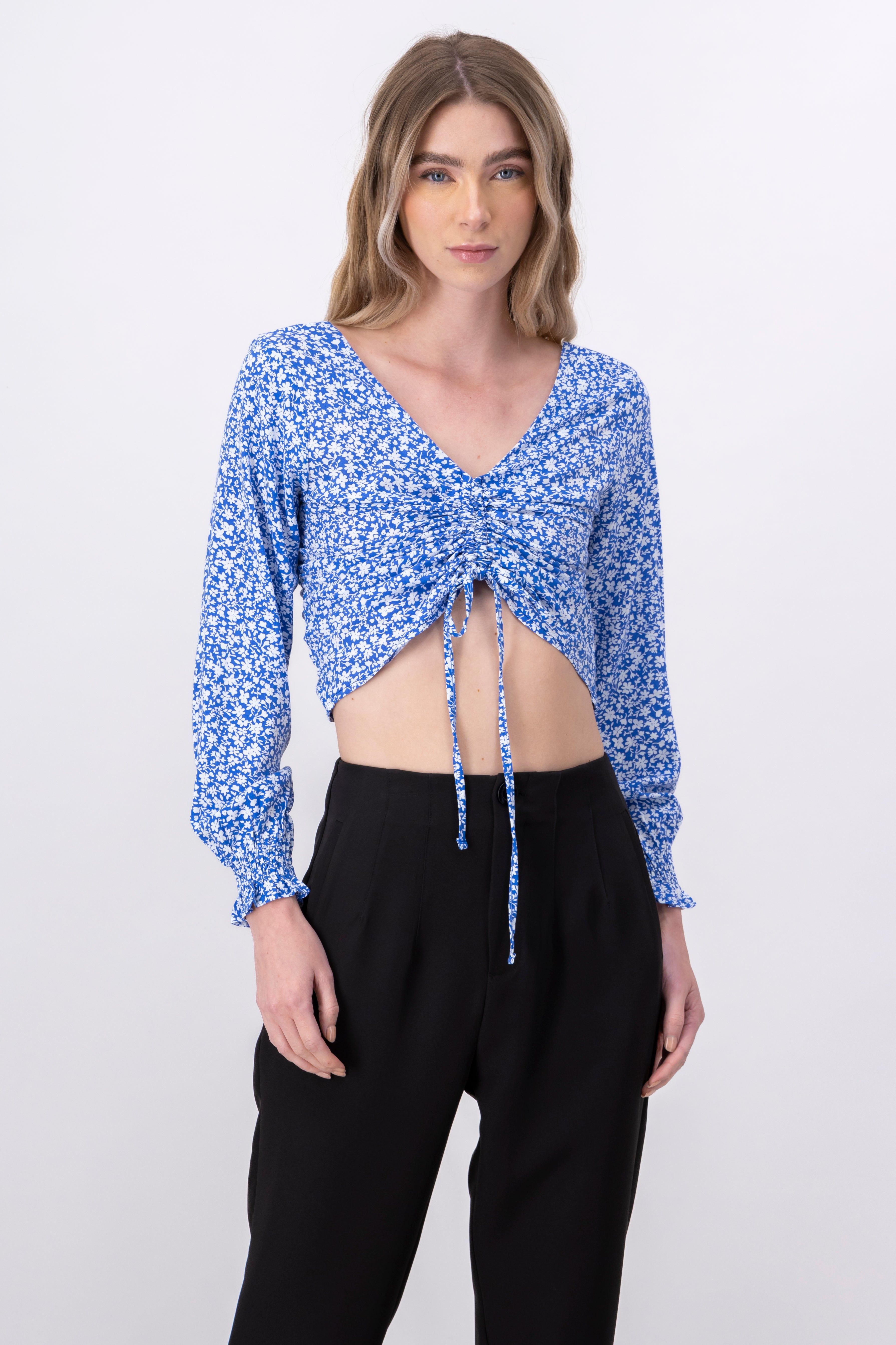 Blusa Crop Manga Larga Flores sold by Shasa product image thumbnail 2