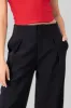 Pantalon amplio detalle pinza sold by Shasa